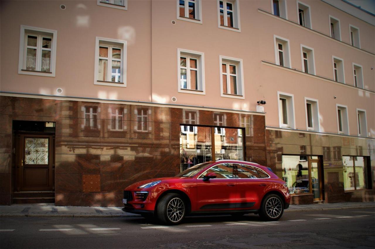 Villa La Val, Apartamenty Wałbrzych Eksteriør bilde