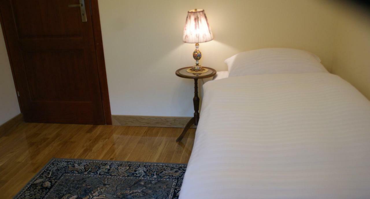 Villa La Val, Apartamenty Wałbrzych Eksteriør bilde