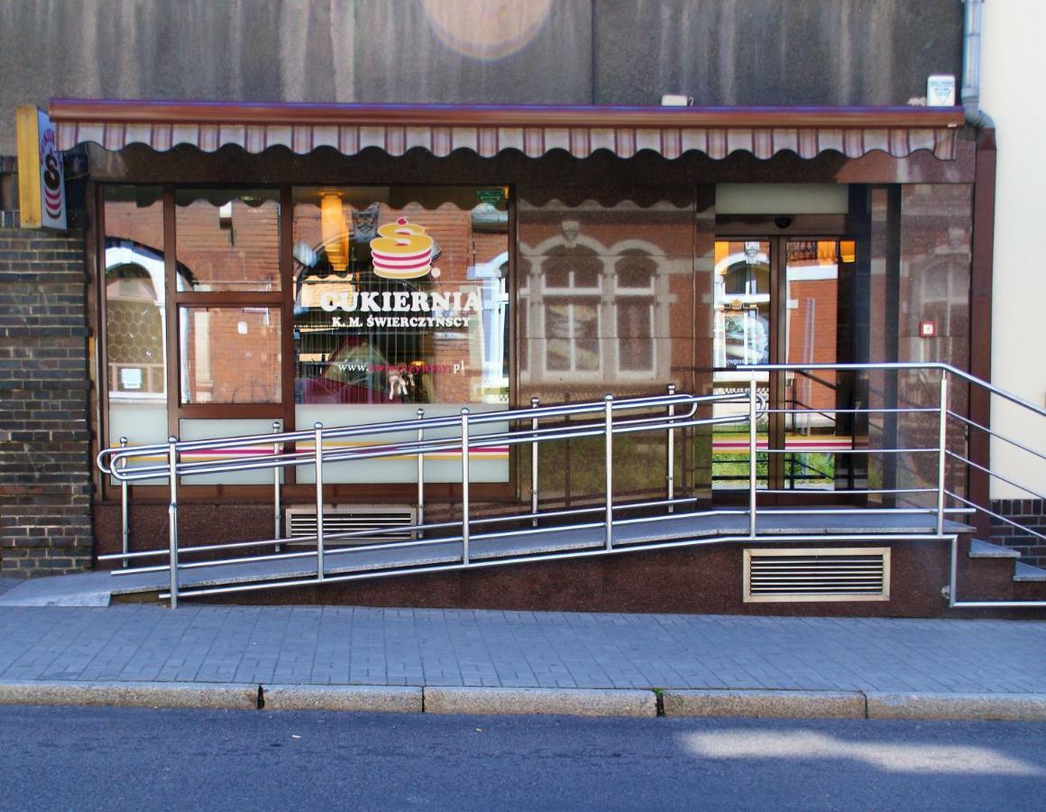 Villa La Val, Apartamenty Wałbrzych Eksteriør bilde