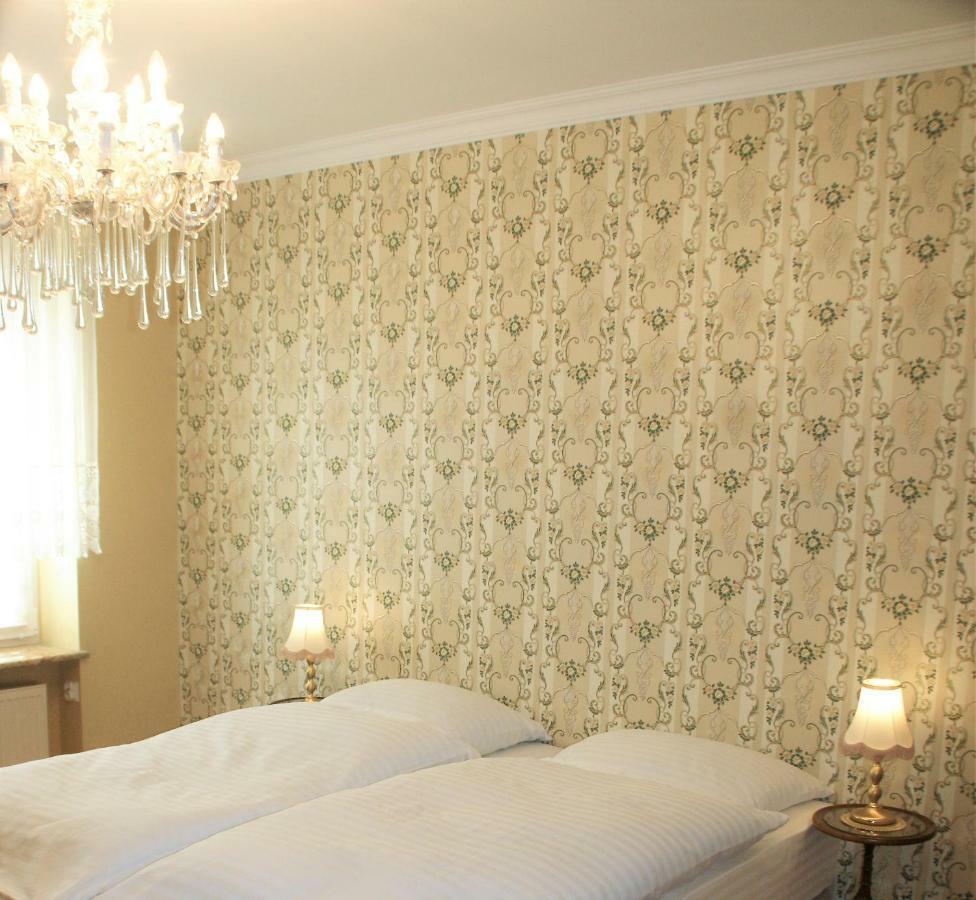 Villa La Val, Apartamenty Wałbrzych Eksteriør bilde