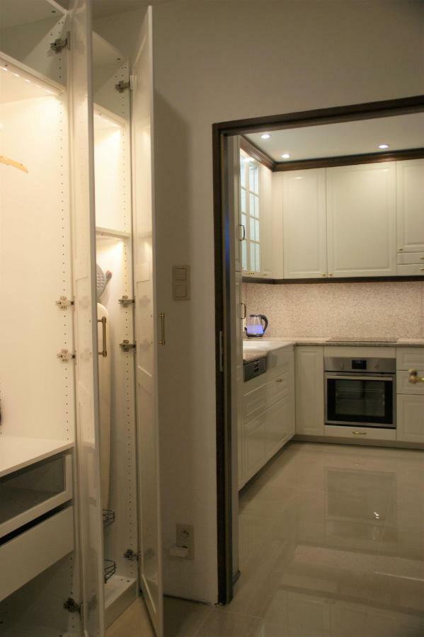 Villa La Val, Apartamenty Wałbrzych Eksteriør bilde